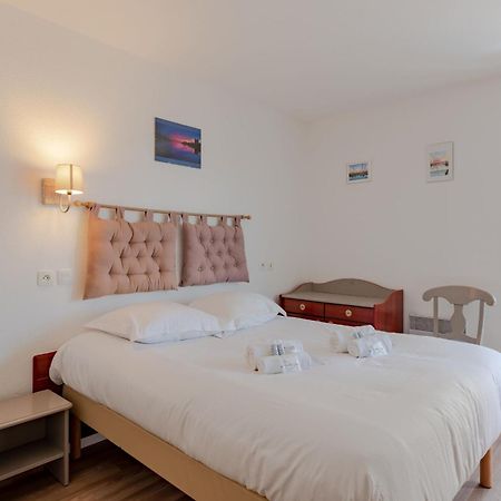 Bel appartement dans une Residence avec piscine Pornic Extérieur photo