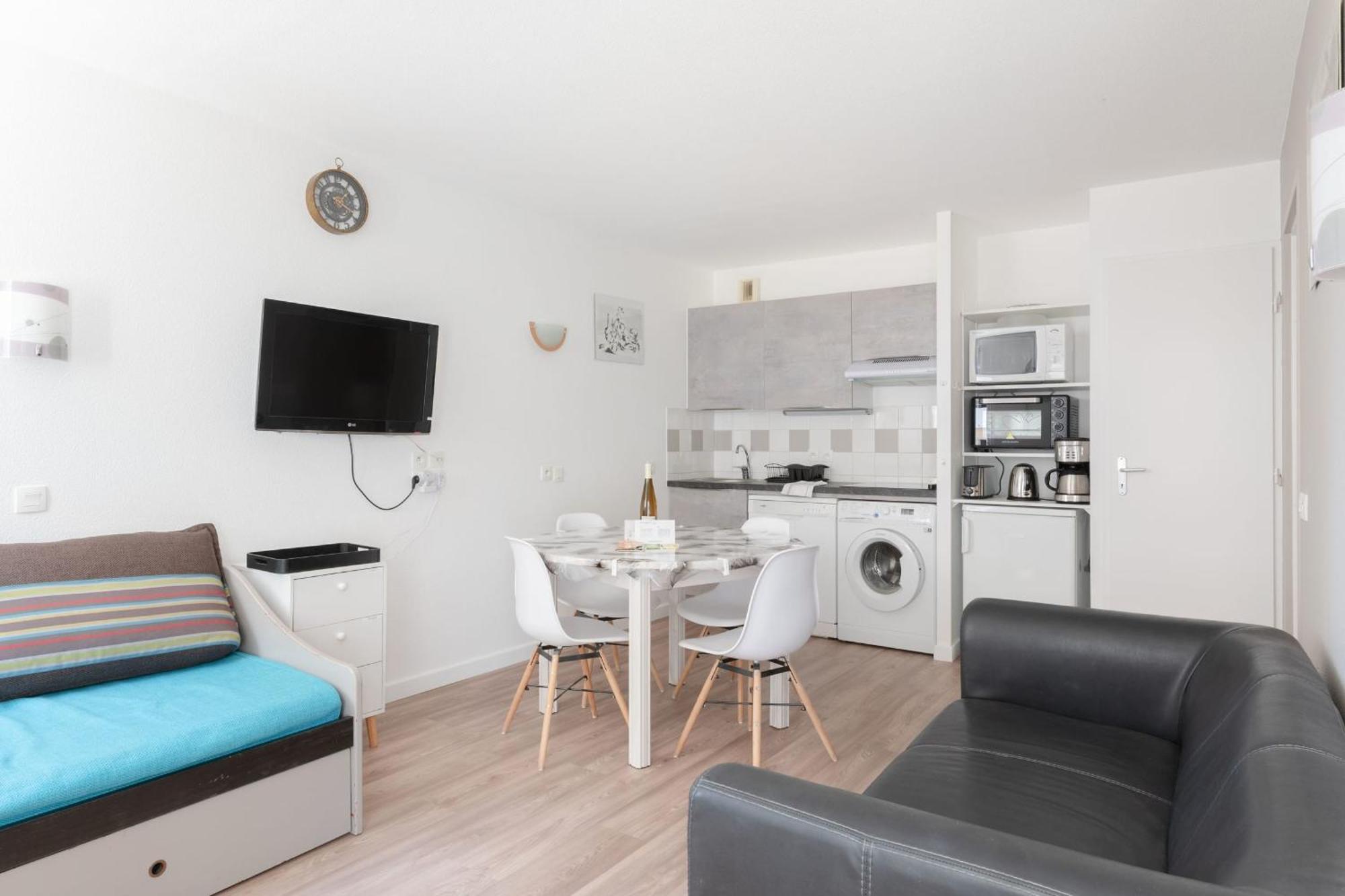 Bel appartement dans une Residence avec piscine Pornic Extérieur photo