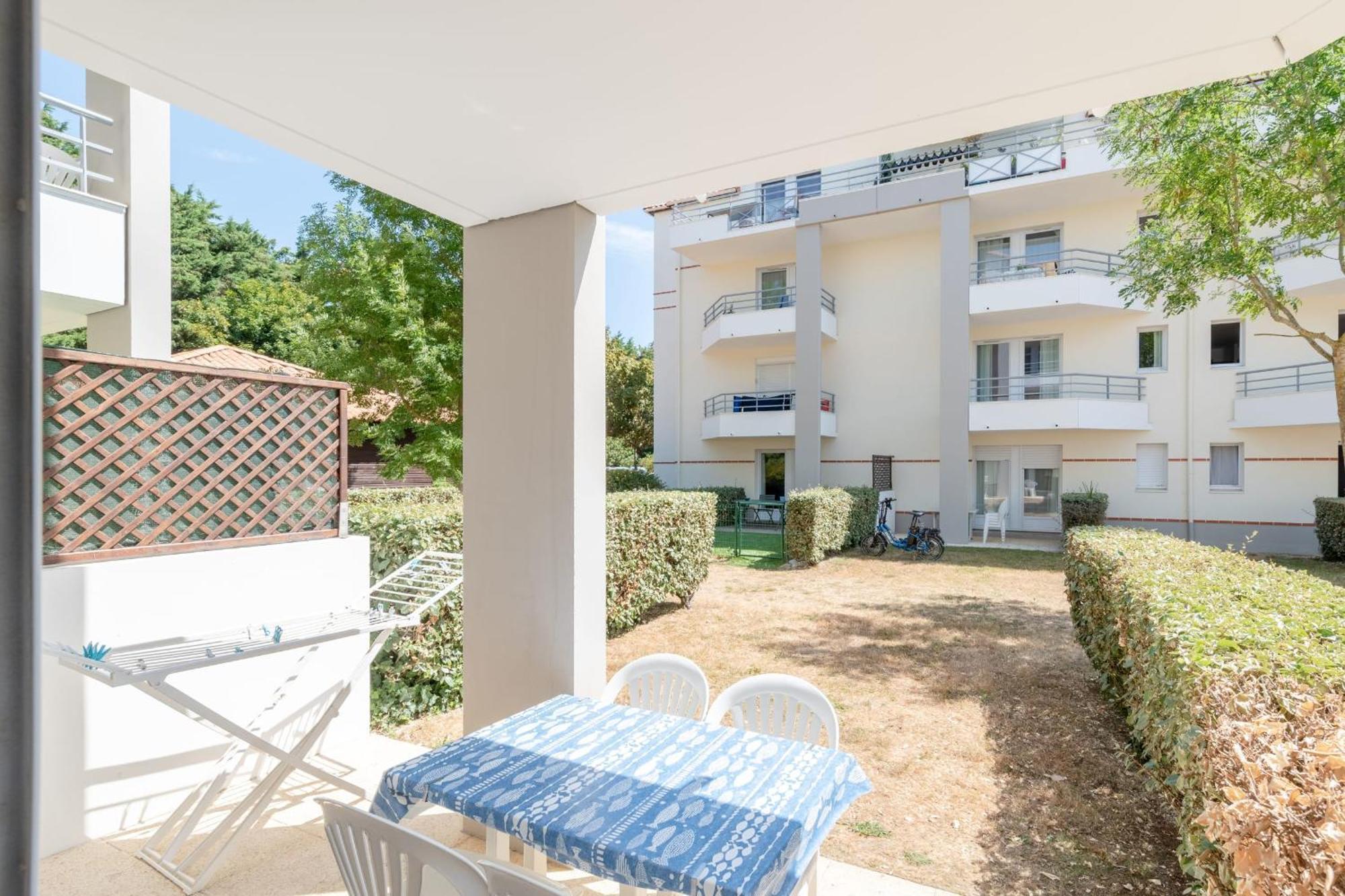 Bel appartement dans une Residence avec piscine Pornic Extérieur photo